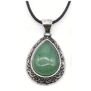 Green Aventurine Natural Gemstone Water Drop Pendant Necklace Healing Gemstone